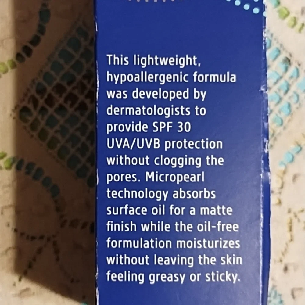 Moisturizer - Picture 3 of 3